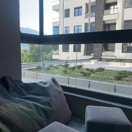 Pink Modern Apartment 斯科普里 外观 照片