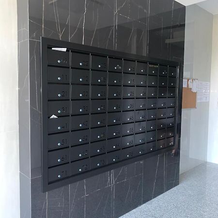Pink Modern Apartment 斯科普里 外观 照片