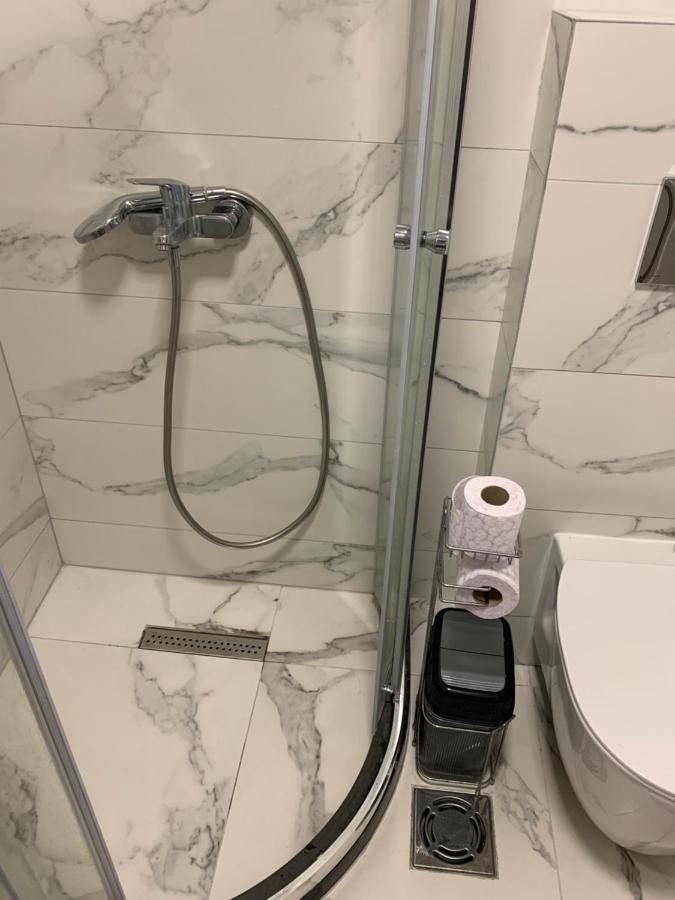 Pink Modern Apartment 斯科普里 外观 照片